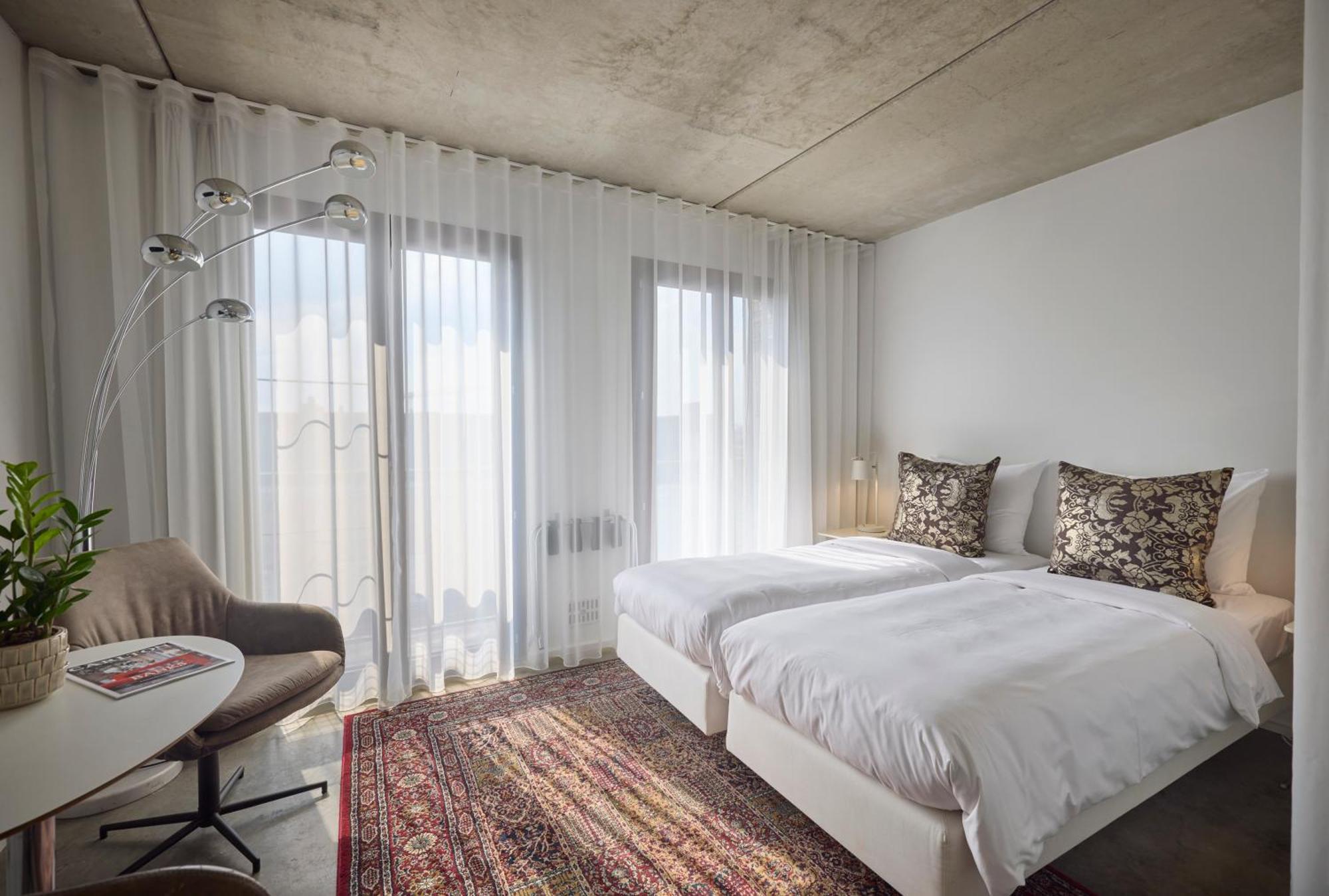 Banks Antwerp Hotel Exterior photo