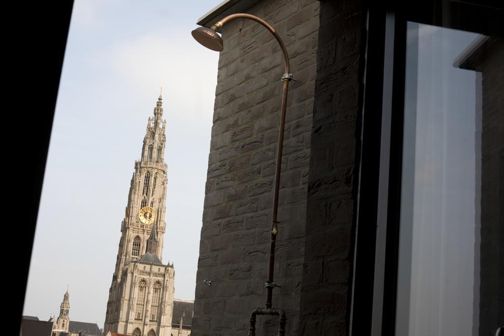 Banks Antwerp Hotel Exterior photo