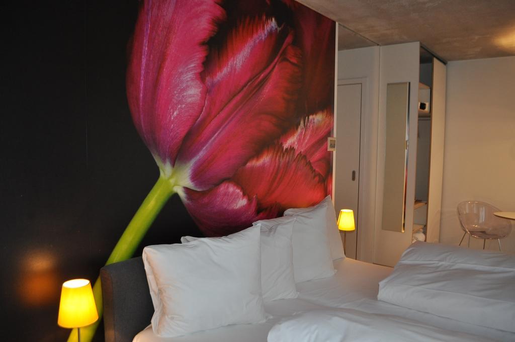 Banks Antwerp Hotel Exterior photo