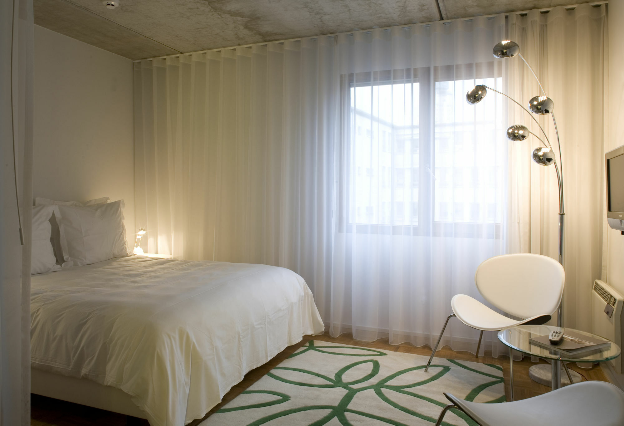 Banks Antwerp Hotel Exterior photo