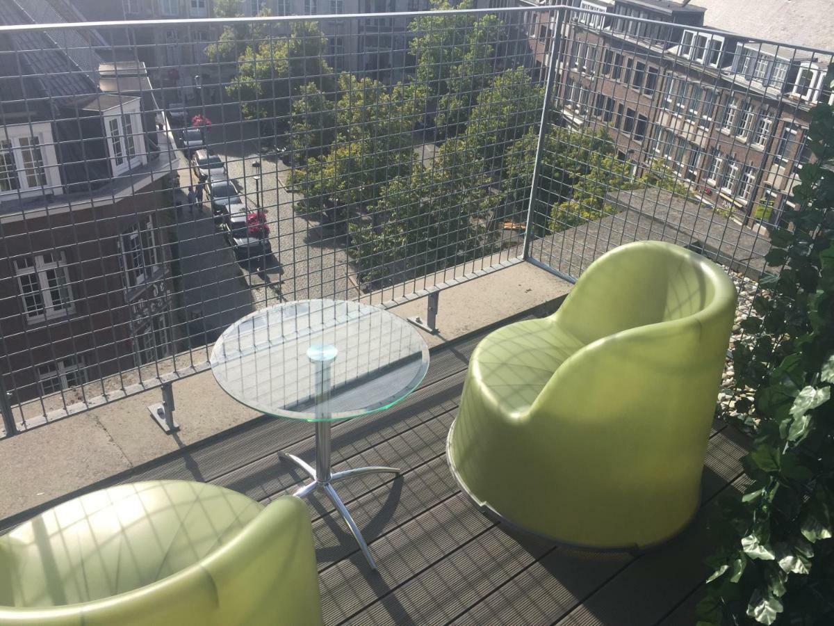 Banks Antwerp Hotel Exterior photo